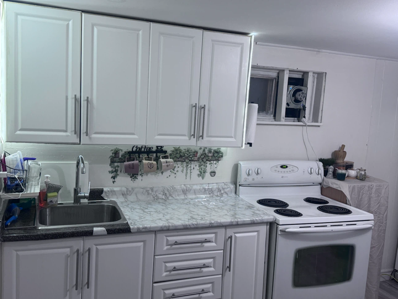 Private Room Available – 2-Bedroom Basement Oct 1st