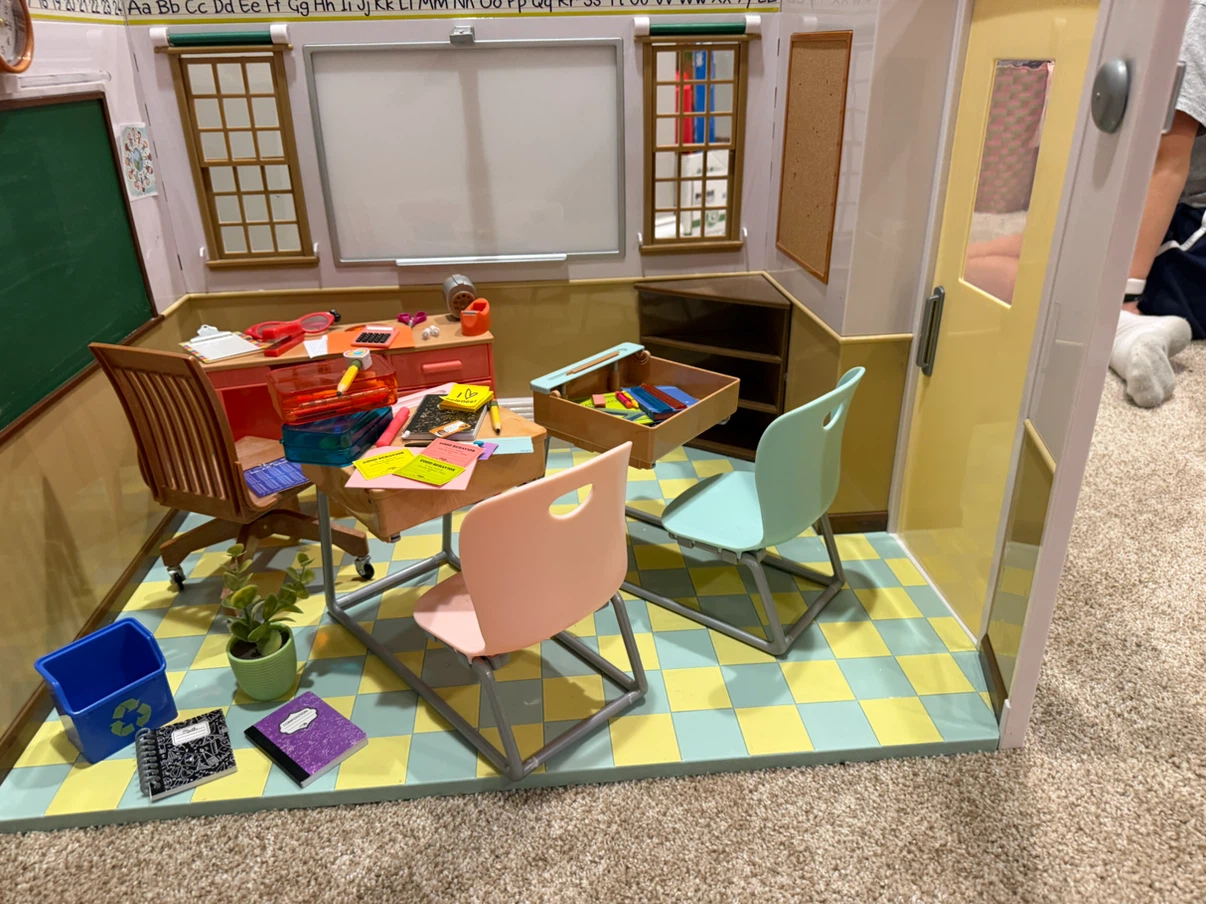 Next Generation School Classroom Playset with Accessories - photo 3