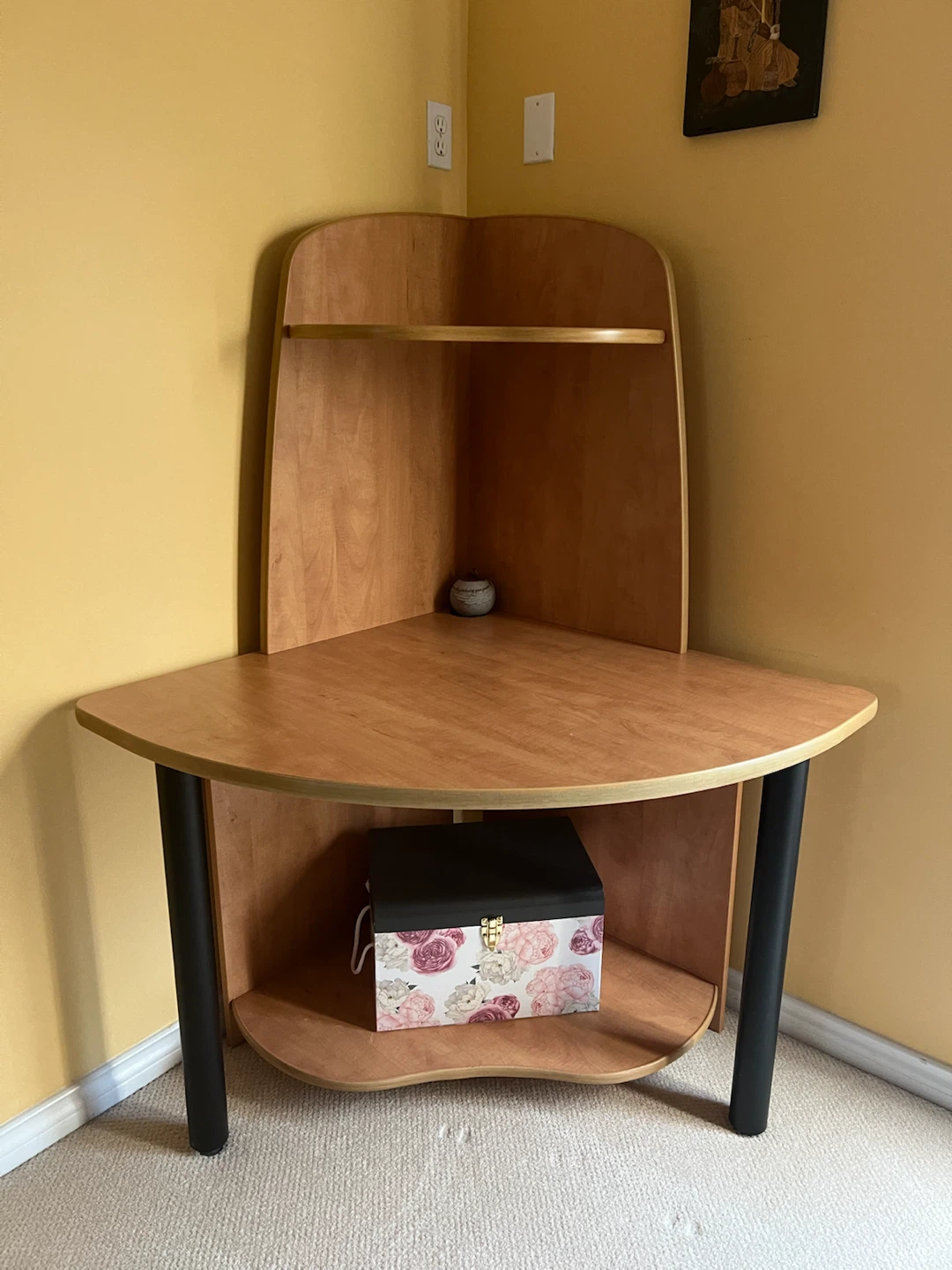 Corner Study Desk with Storage Shelf