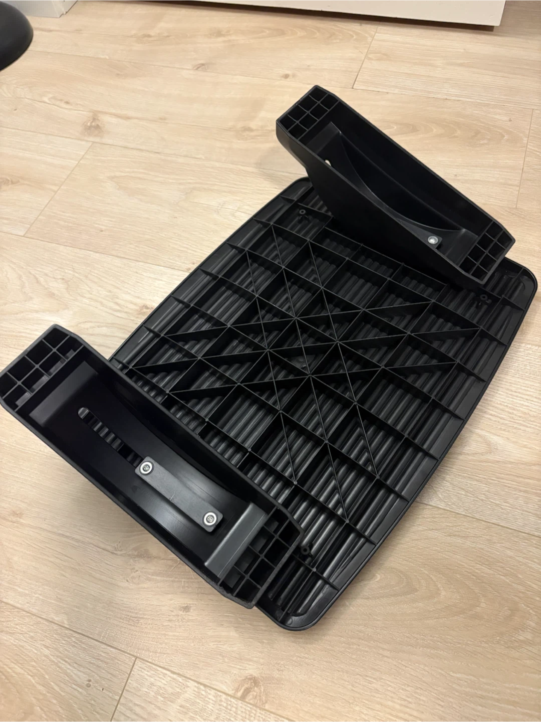 Ergonomic Footrest + FREE Samsonite Lumbar Support Cushion) - photo 3