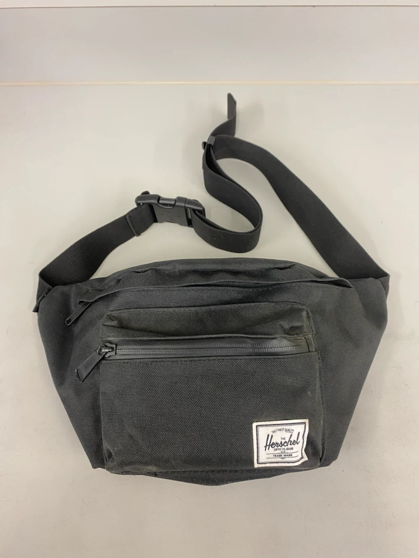 Herschel Fanny Pack / Crossbody Bag