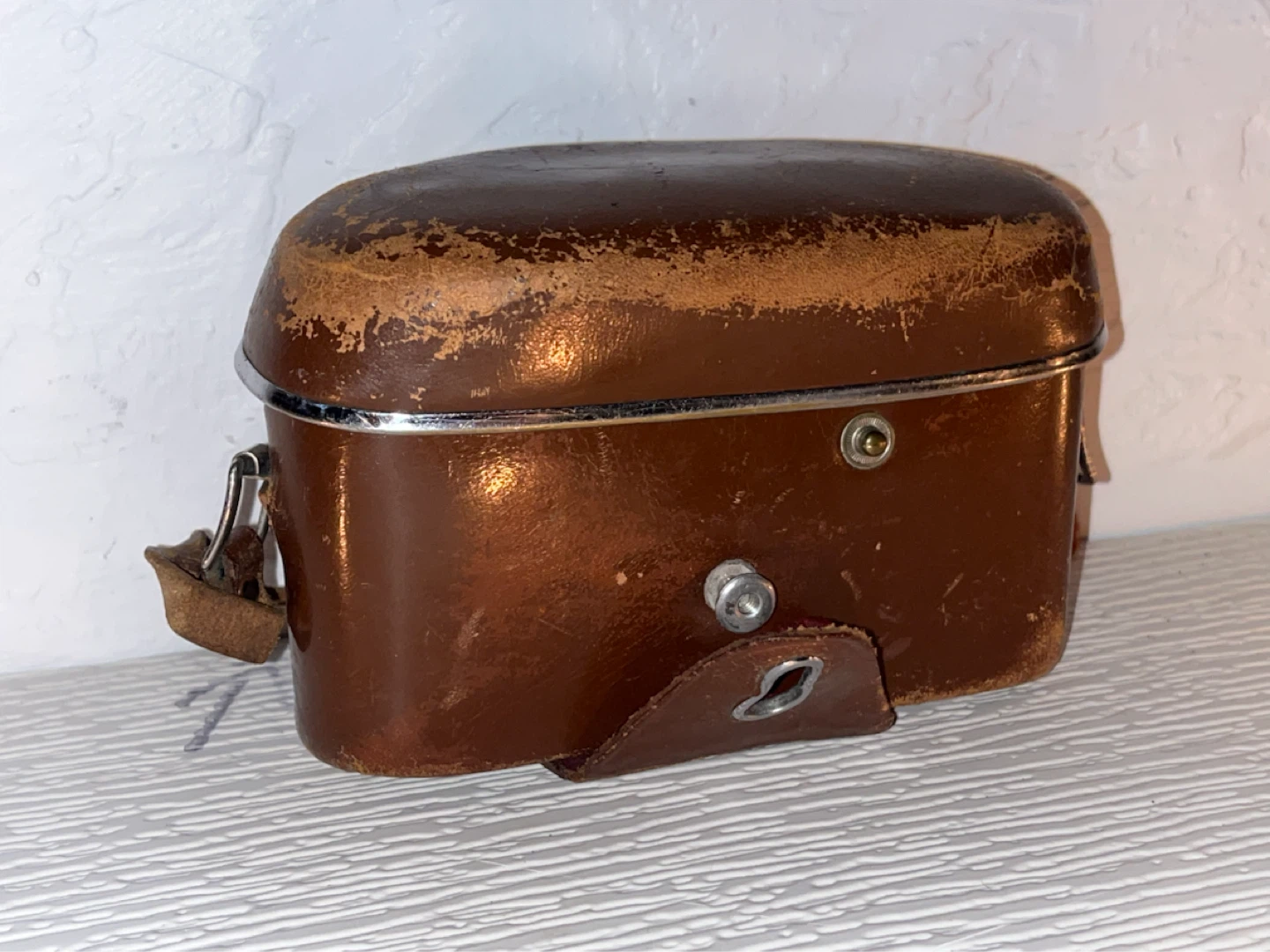 Yashica Camera with Brown Leather Case - photo 4