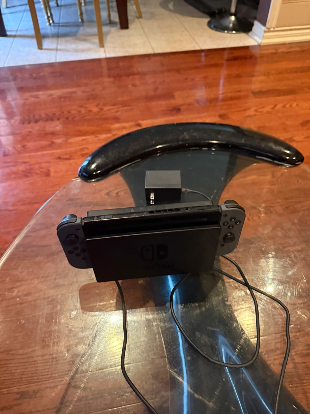 Nintendo Switch(Excellent Condition) - photo 2