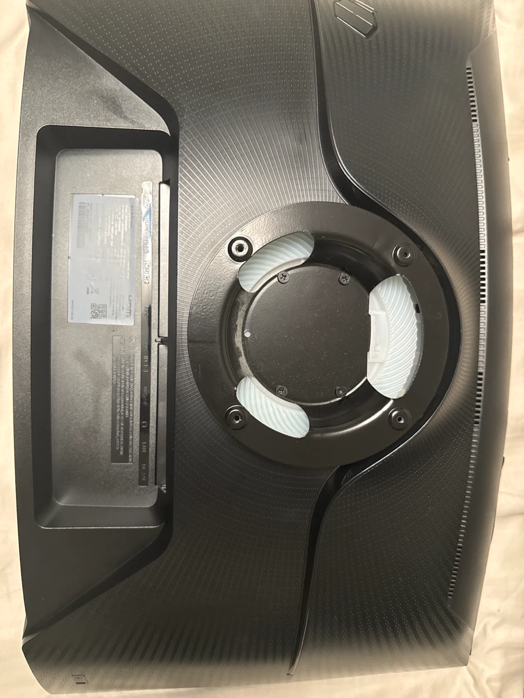 Samsung Odyssey G6 27” Curved QHD 240Hz Gaming Monitor