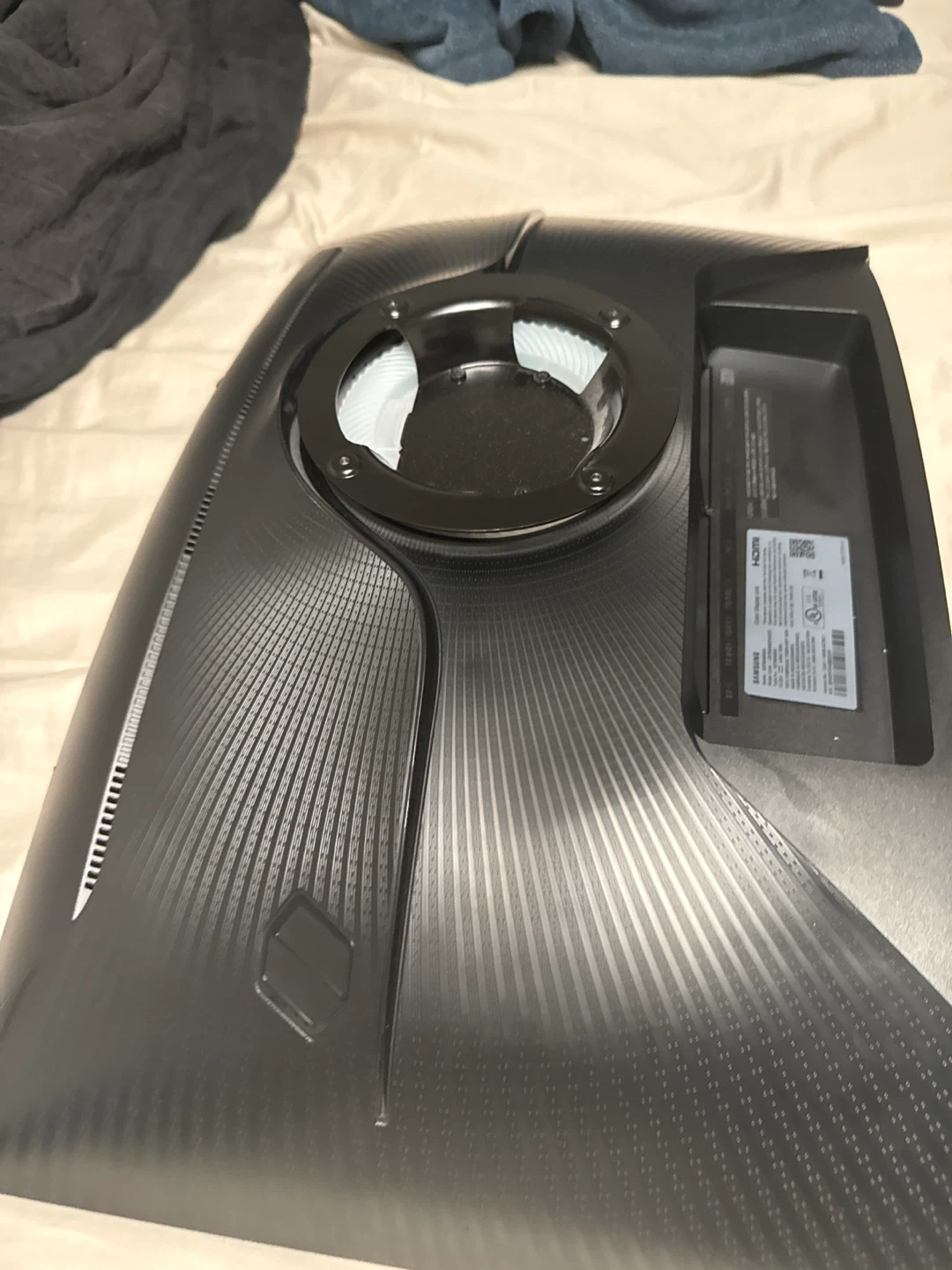 Samsung Odyssey G6 27” Curved QHD 240Hz Gaming Monitor - photo 2