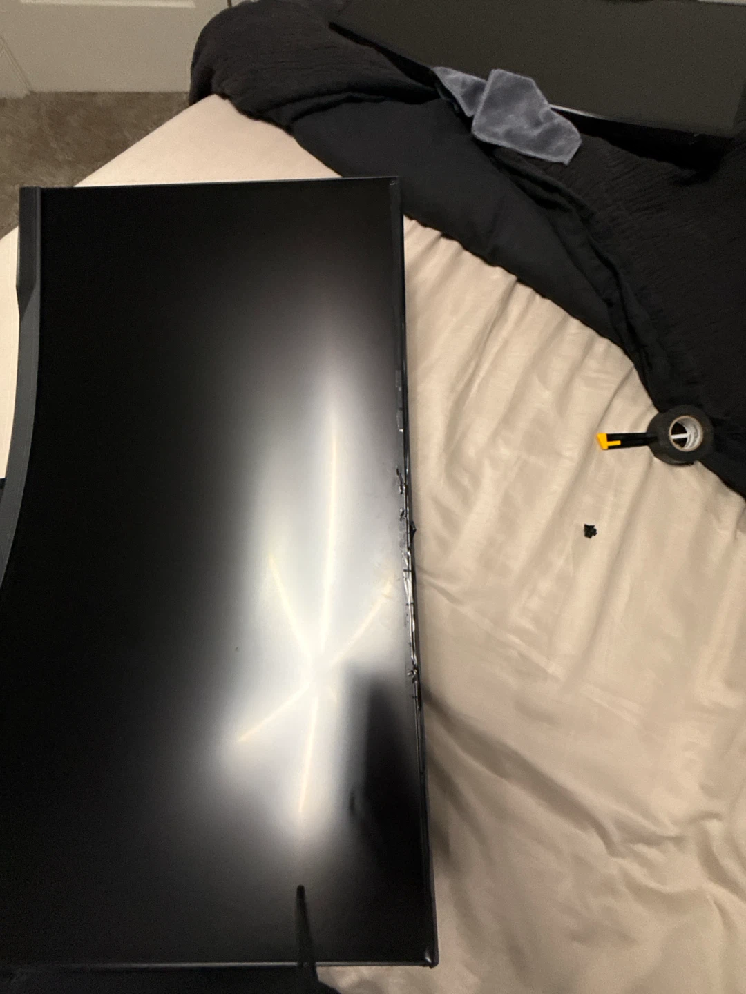 Samsung Odyssey G6 27” Curved QHD 240Hz Gaming Monitor - photo 5
