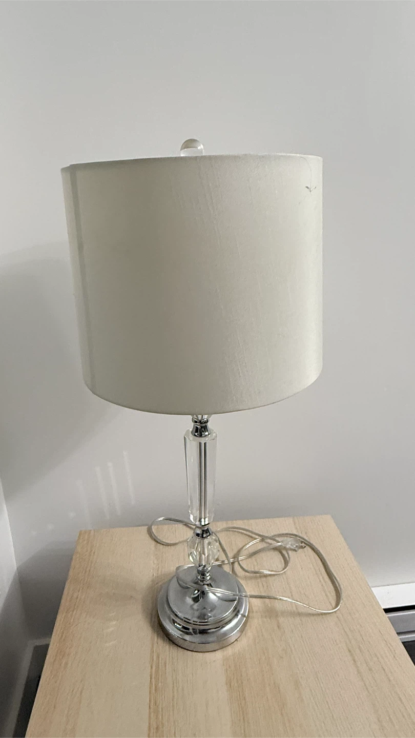 Table Lamp with Crystal Accent