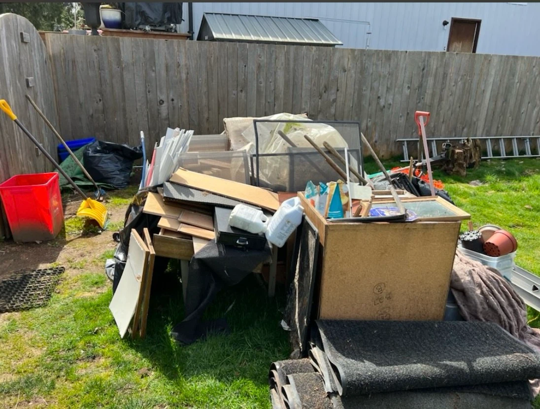 Junk removal - photo 2