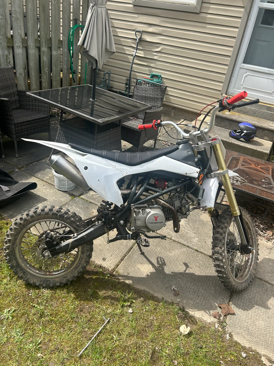 Dbx1 dirtbike tao motors