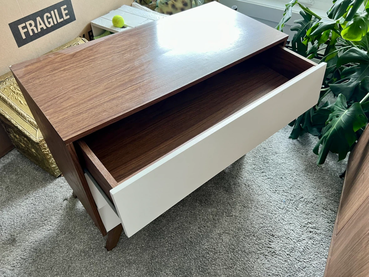 Set of 2 MCM Style Dressers - photo 3