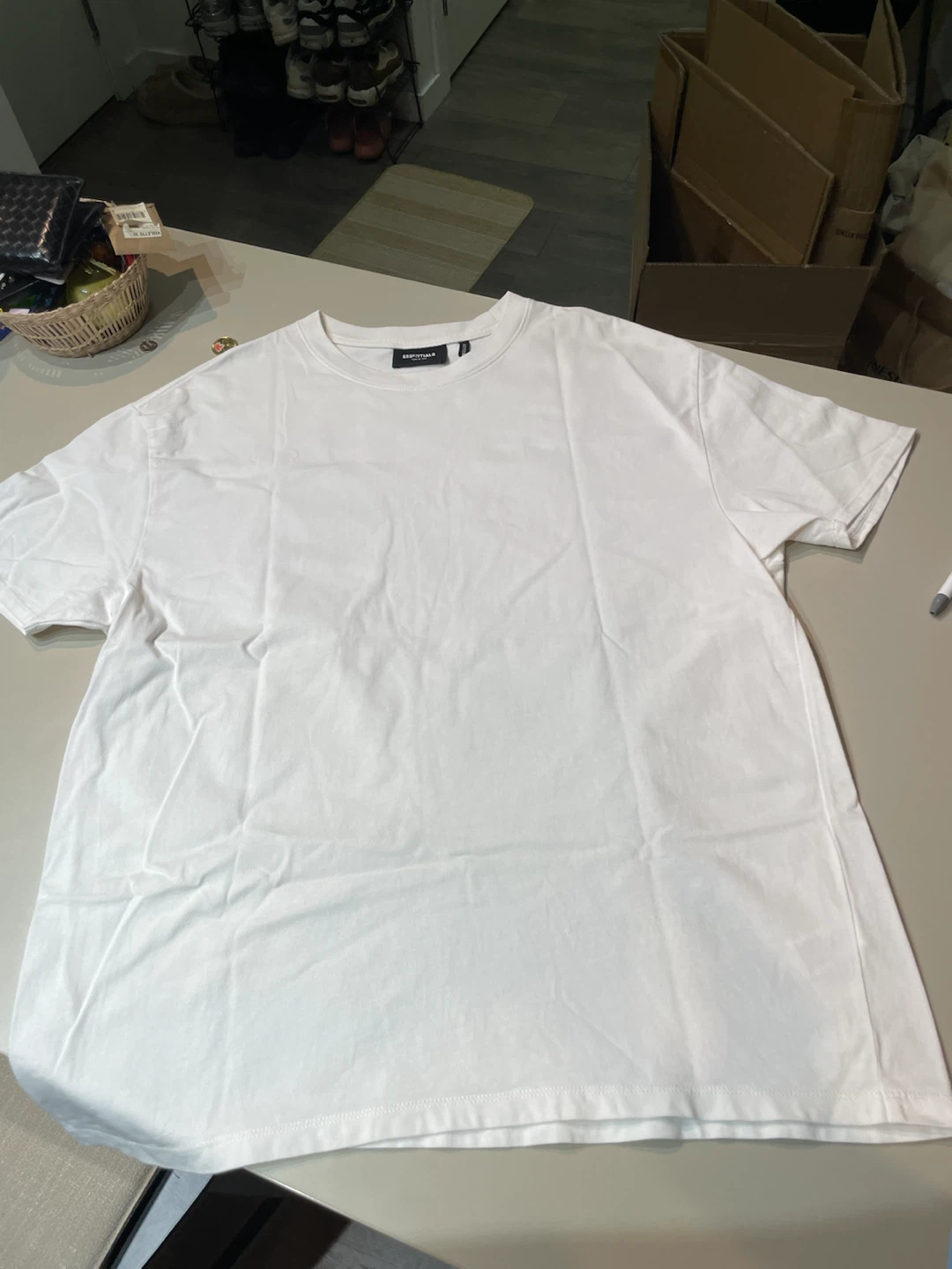 White Essentials Los Angeles T-Shirt Size M - photo 2