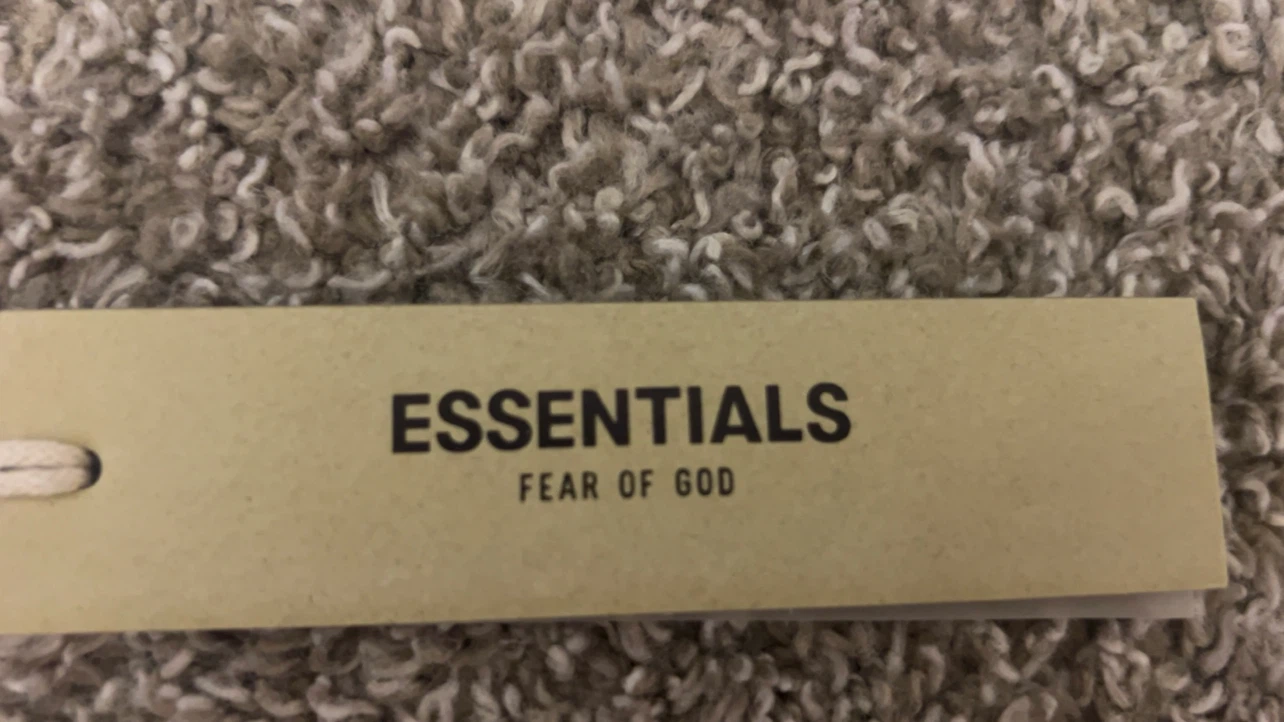 Fear of God Essentials Grey shorts - photo 4