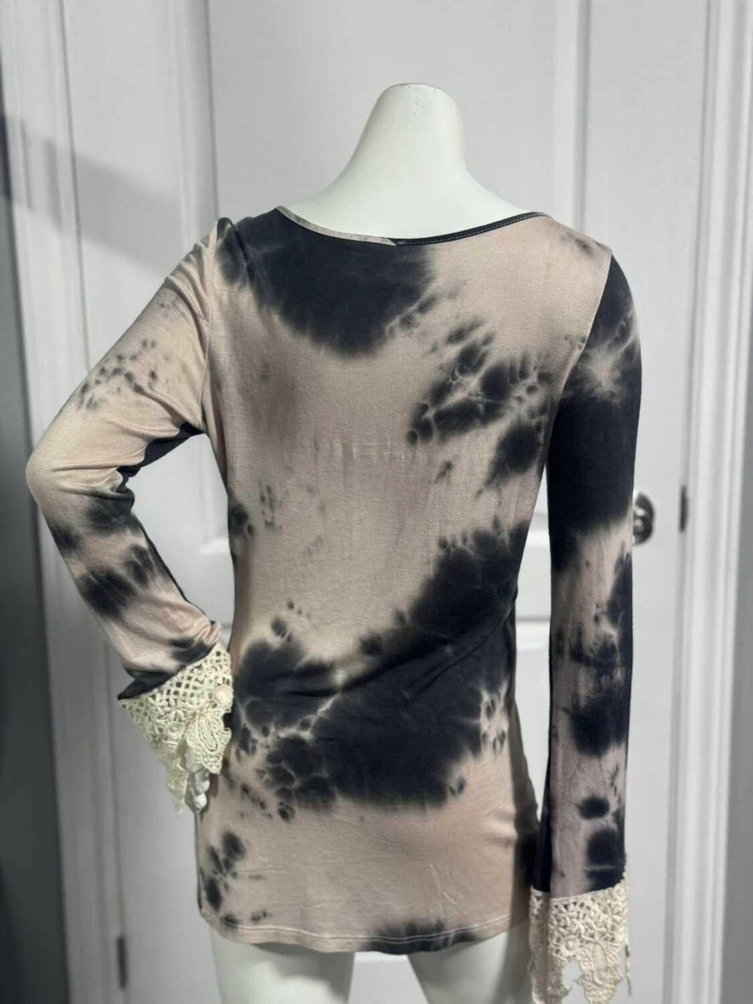 VENUS Tie Dye Long Sleeve Top with Lace Cuffs  (Small) - photo 4