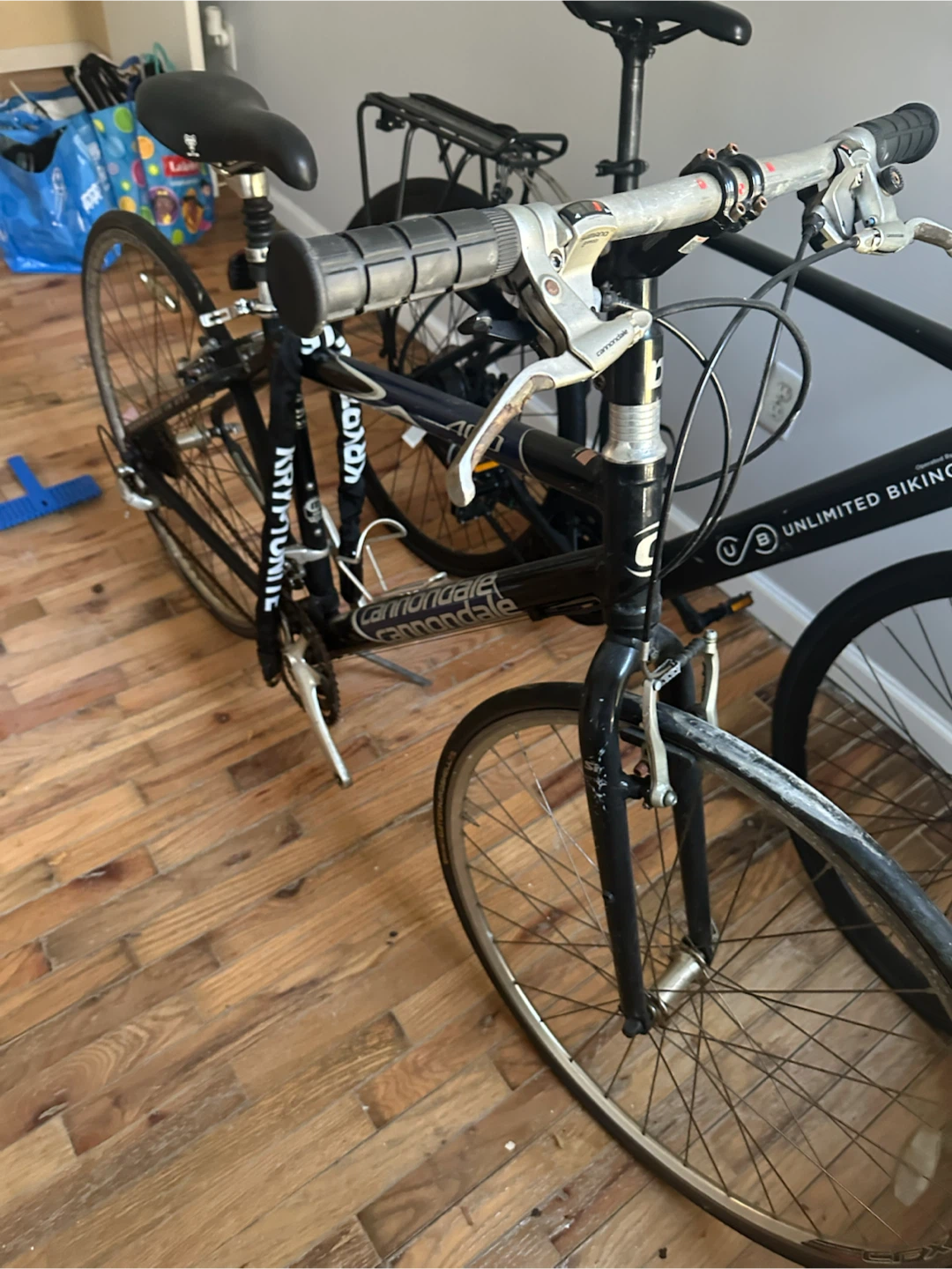 Cannondale 400 Hybrid Bike