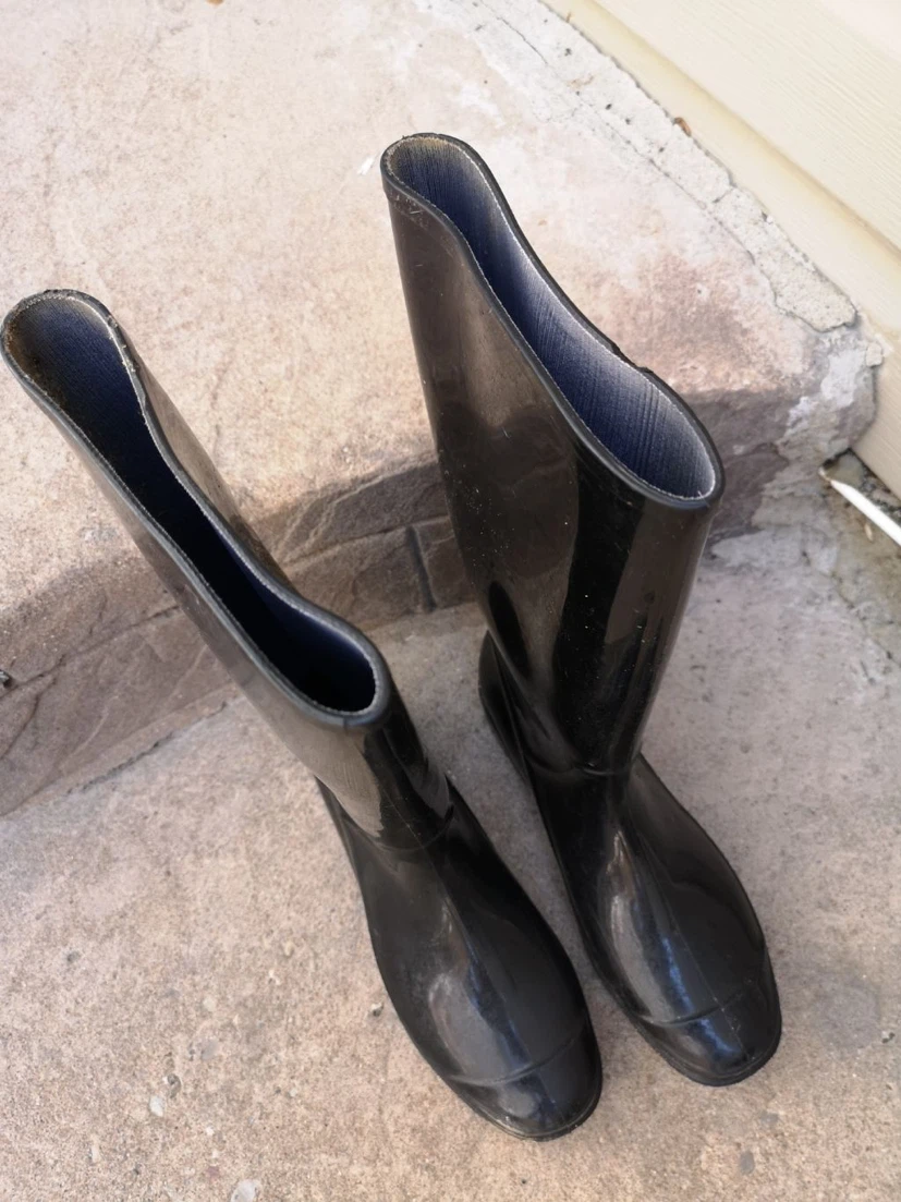 Black Rubber Boots Size L