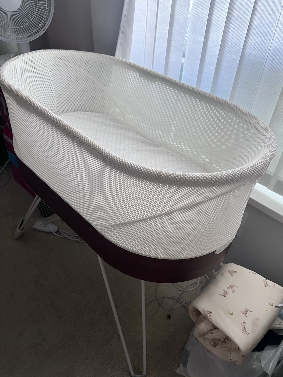 Sleepiest baby Snoo bassinet