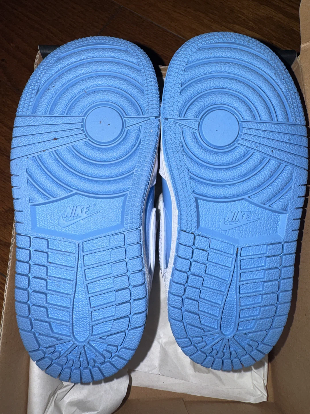Nike Air Jordan 1 Toddler Shoes ( 8C ) - photo 3