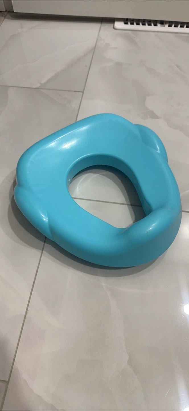 Child's Blue Potty Training Seat