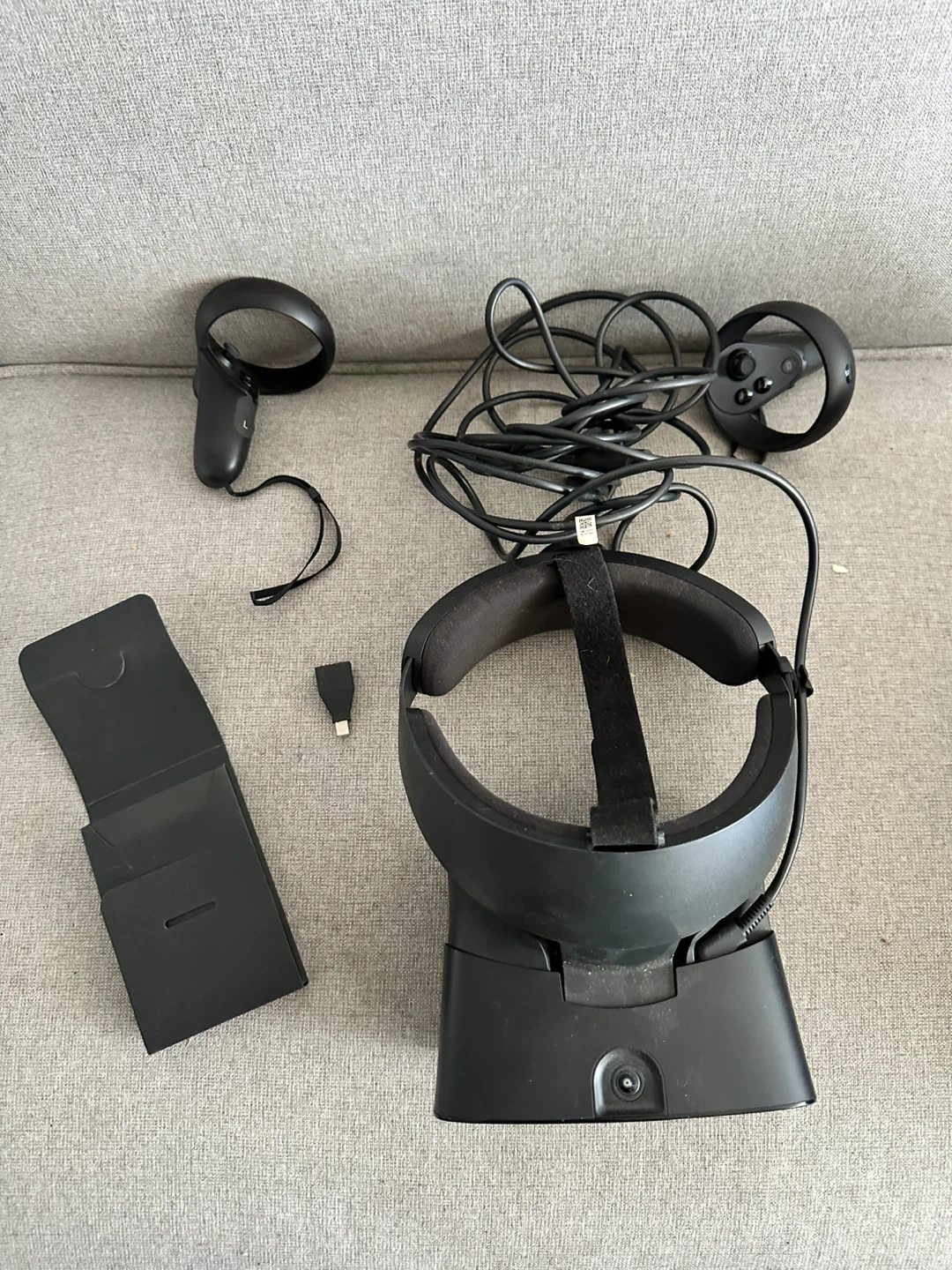 Oculus Rift S VR headset - photo 2