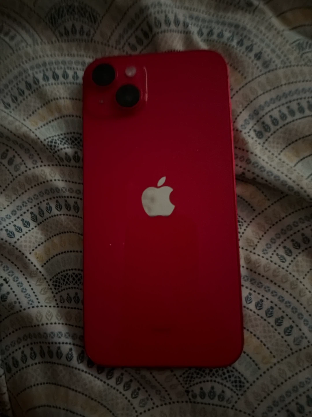Red Apple iPhone 14 Plus