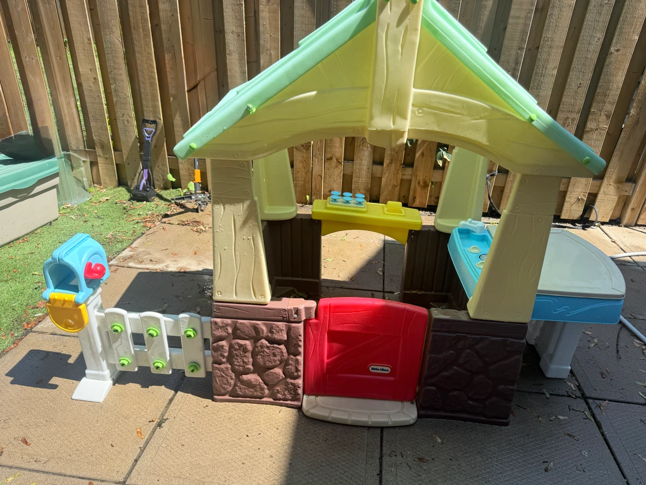 Little Tikes Cook 'n Serve Patio Kitchen - photo 3