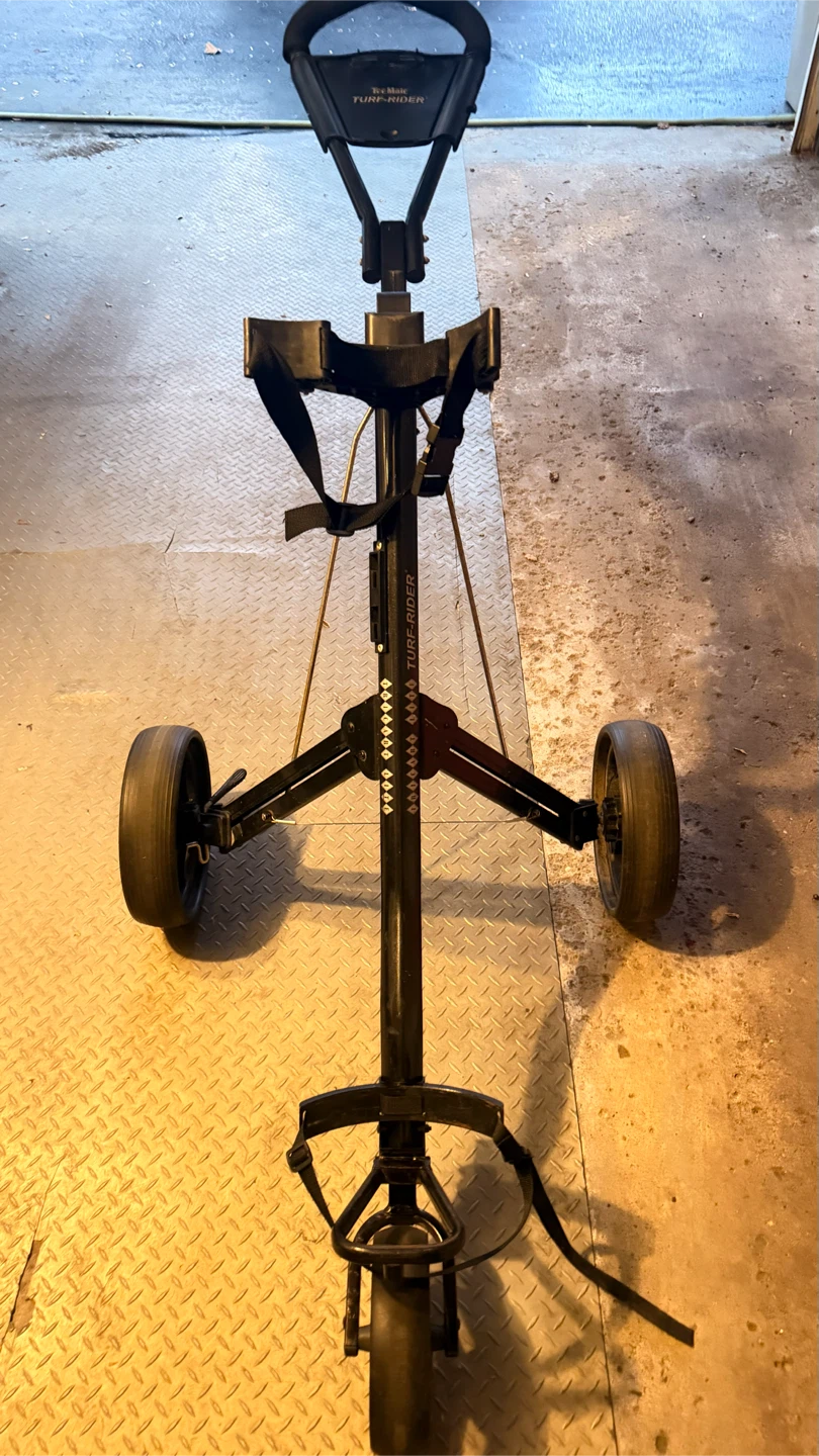 Tee-Mate TURF-RIDER Golf Push Cart