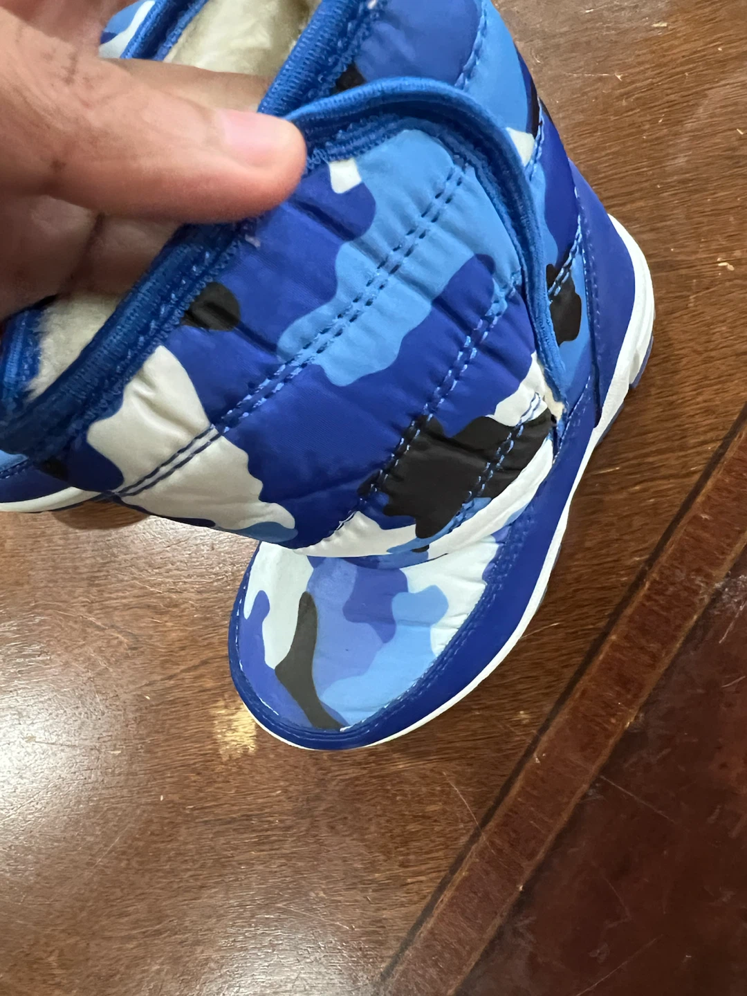 Blue Camo Snow Boots - Size 6 - photo 3