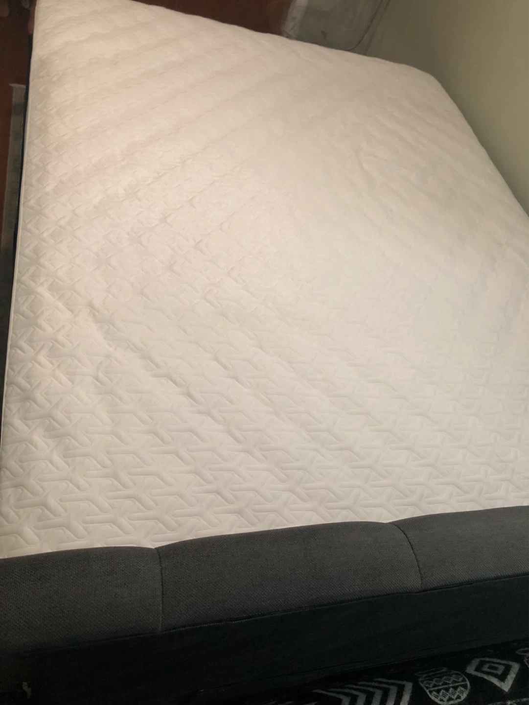 Gray Upholstered Headboard Bed Frame - photo 4