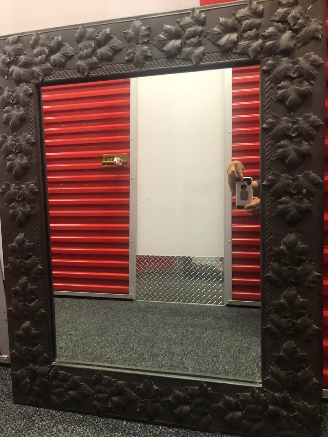 Decorative Leaf Frame Mirror - photo 2