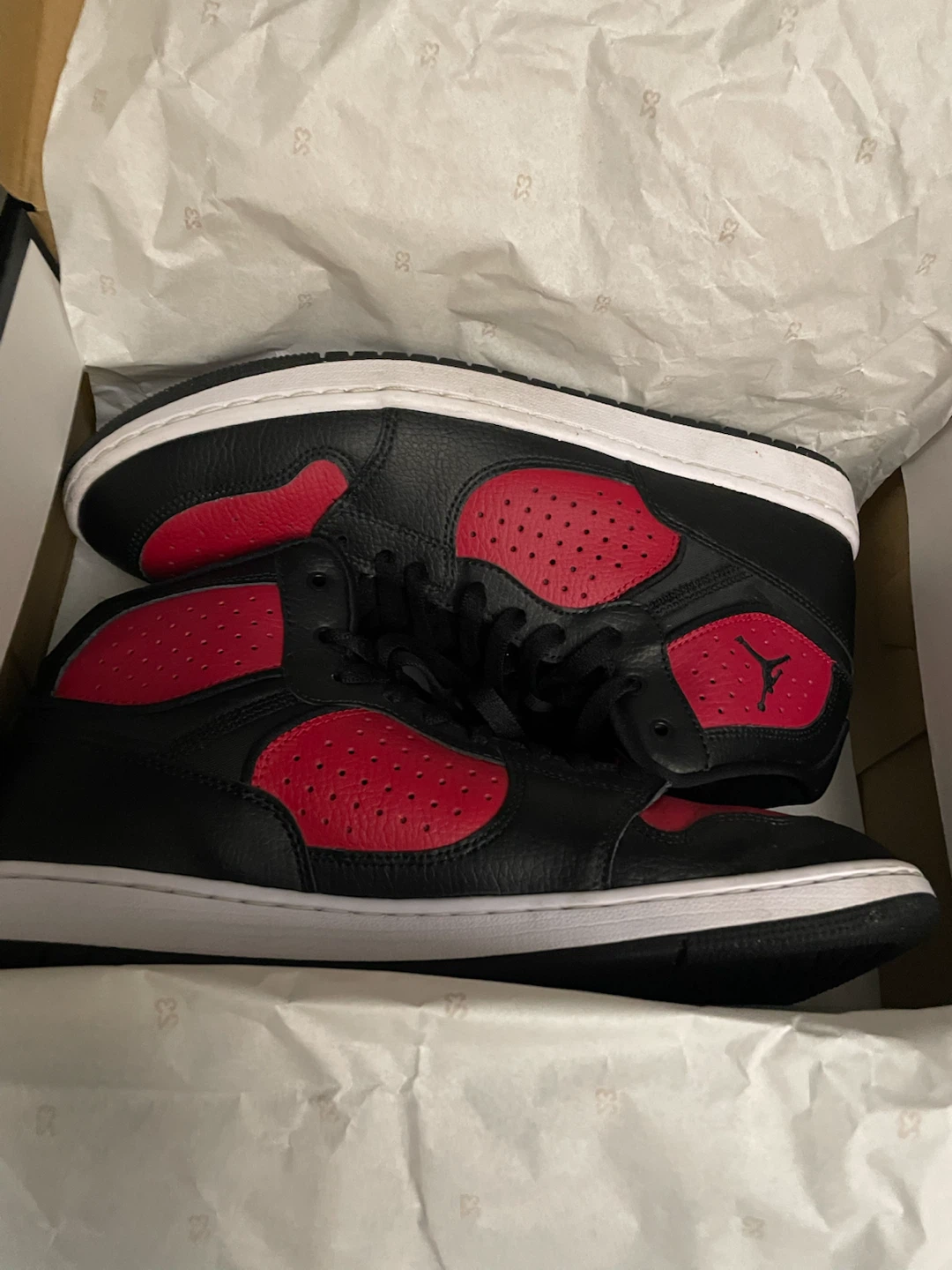 Nike Air Jordan - photo 4