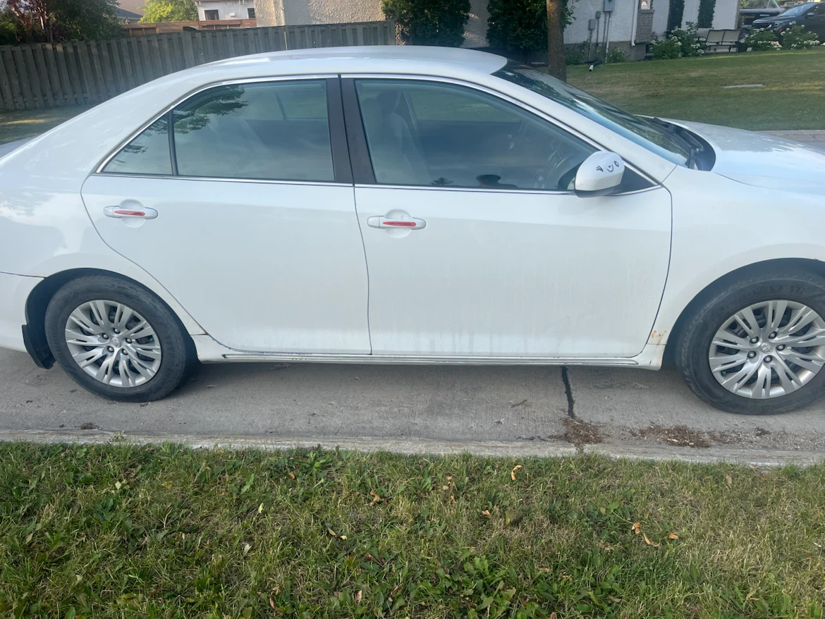 White Toyota Camry LE Sedan - photo 4