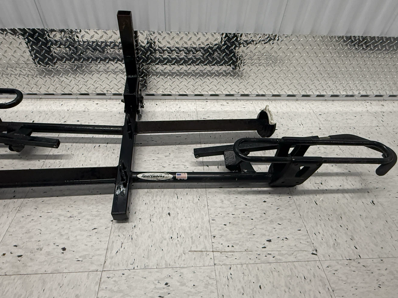 Sportworks Hitch Mounted Bike Rack - photo 5