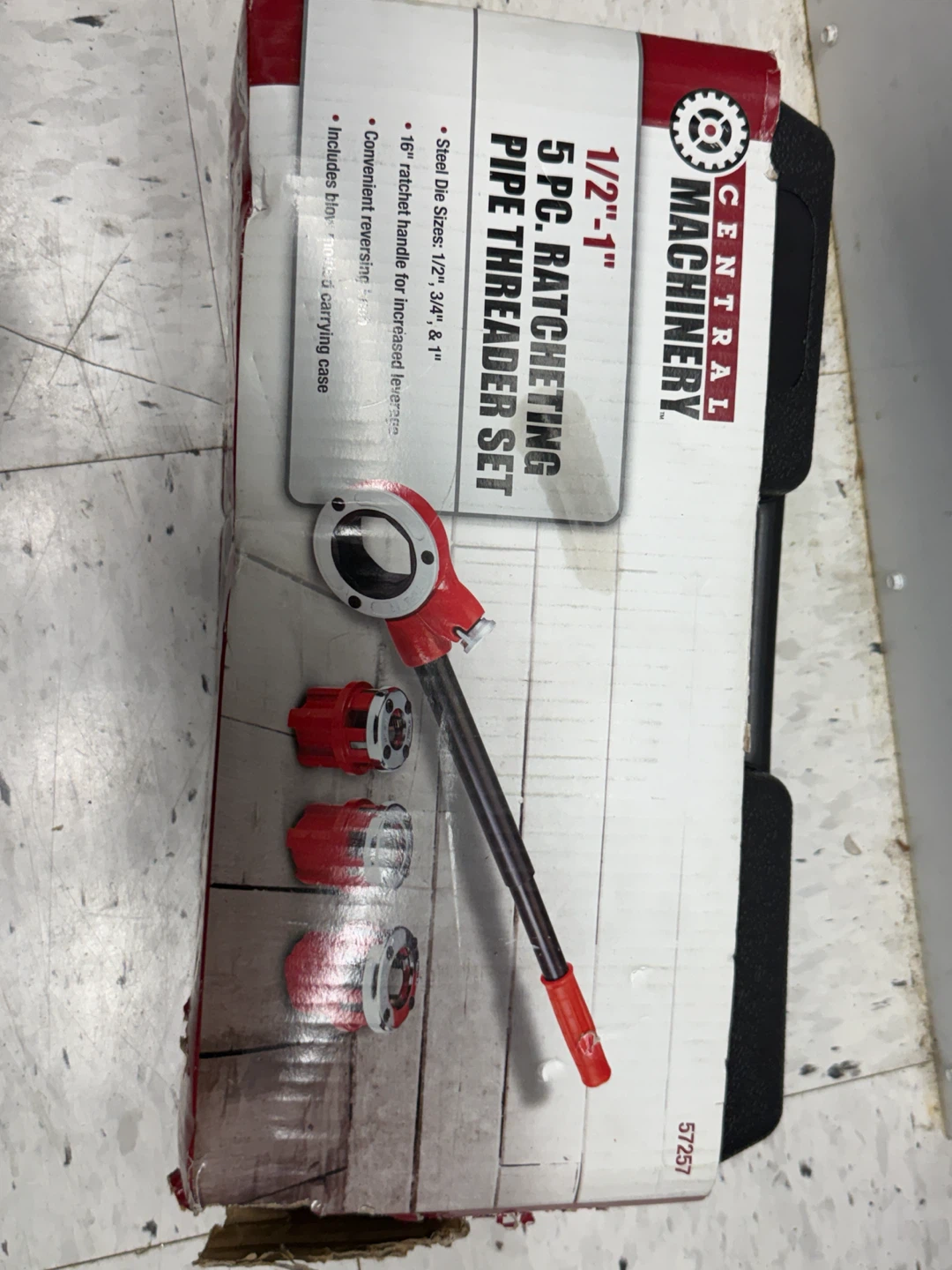 Central Machinery 5 PC. Ratcheting Pipe Threader Set 1/2"-1" - photo 4