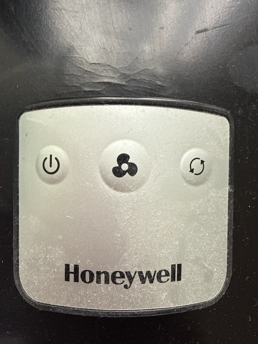 Honeywell QuietSet Tower Fan - photo 3