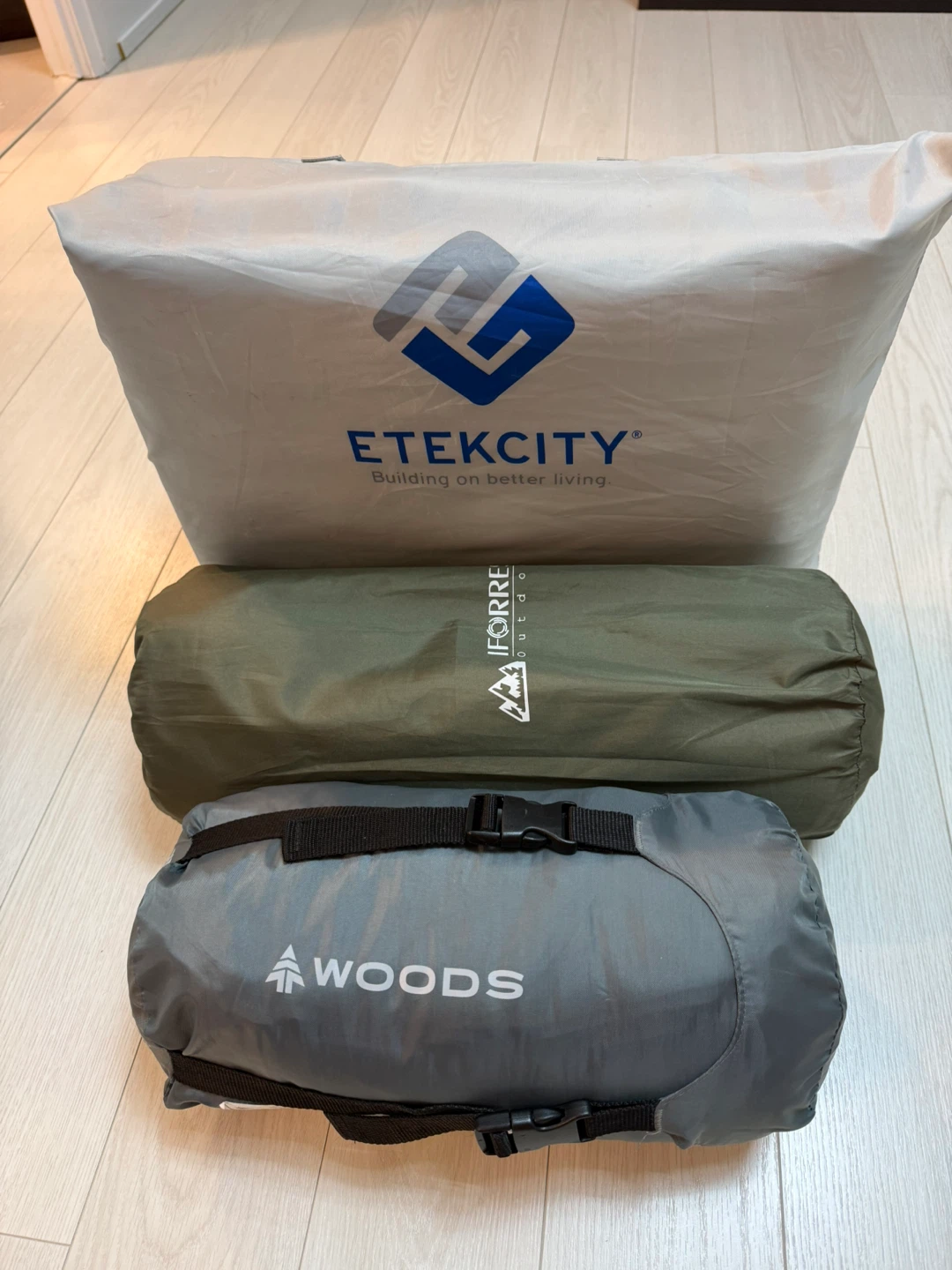 Camping Sleep Bundle (Like New) – 1 Sleeping Bag & 2 Mattresses