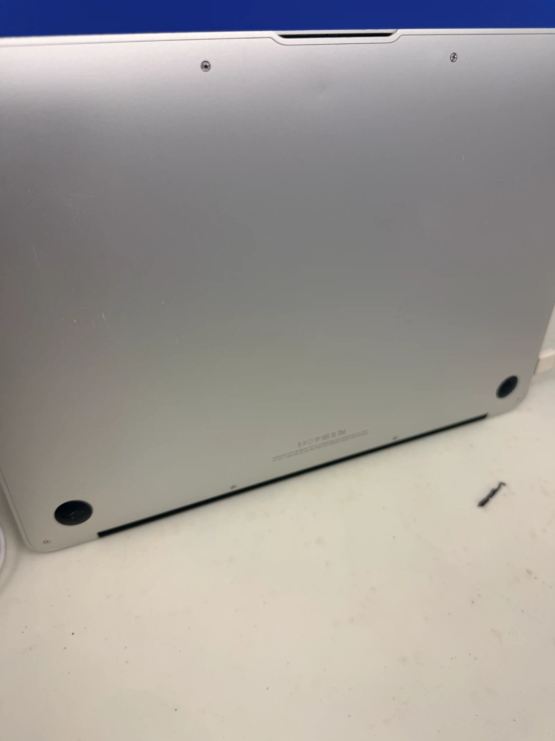 Apple MacBook Air Laptop - photo 2