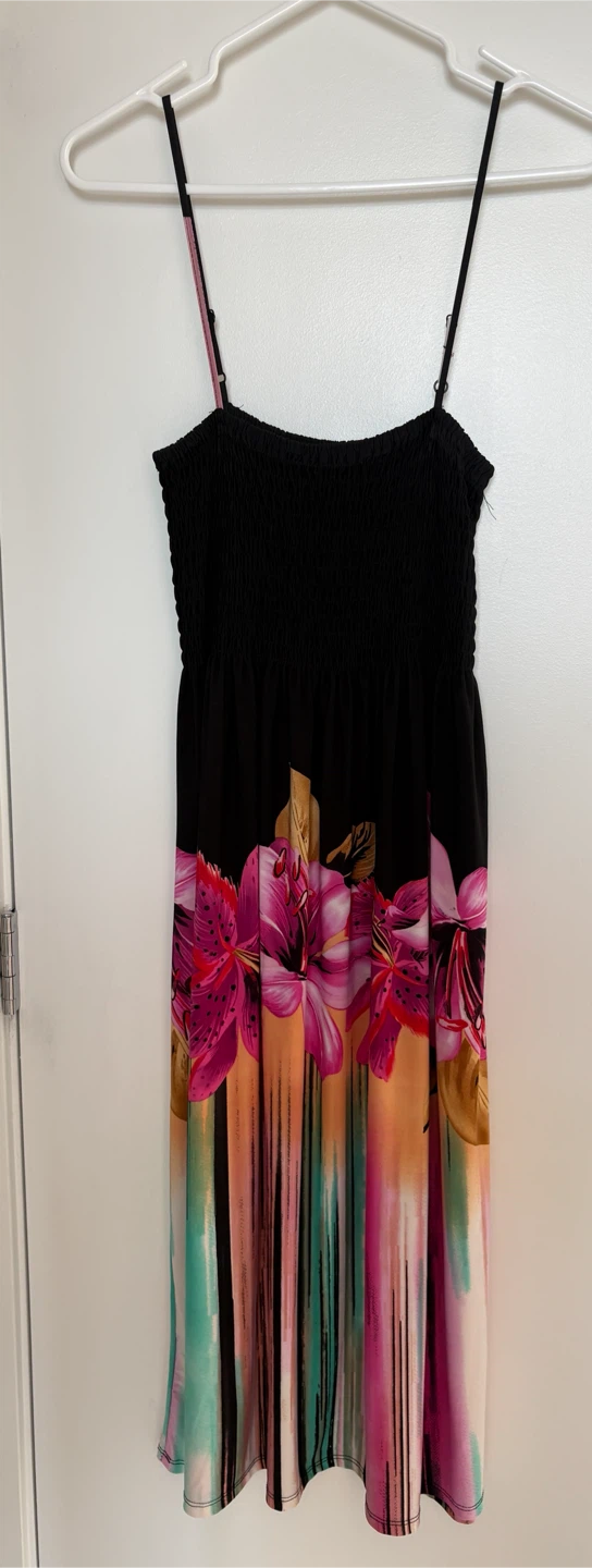 Large 16-18 Black & Floral Maxi Dress