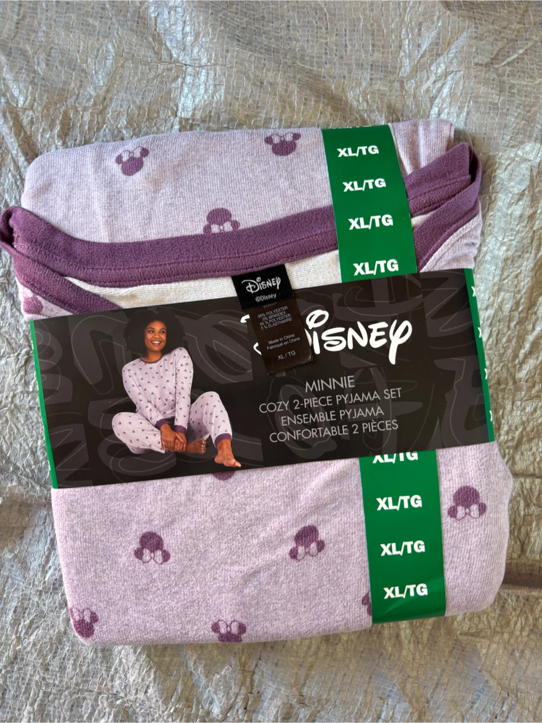 Ladies Disney Minnie Cozy 2-Piece Pyjama Set