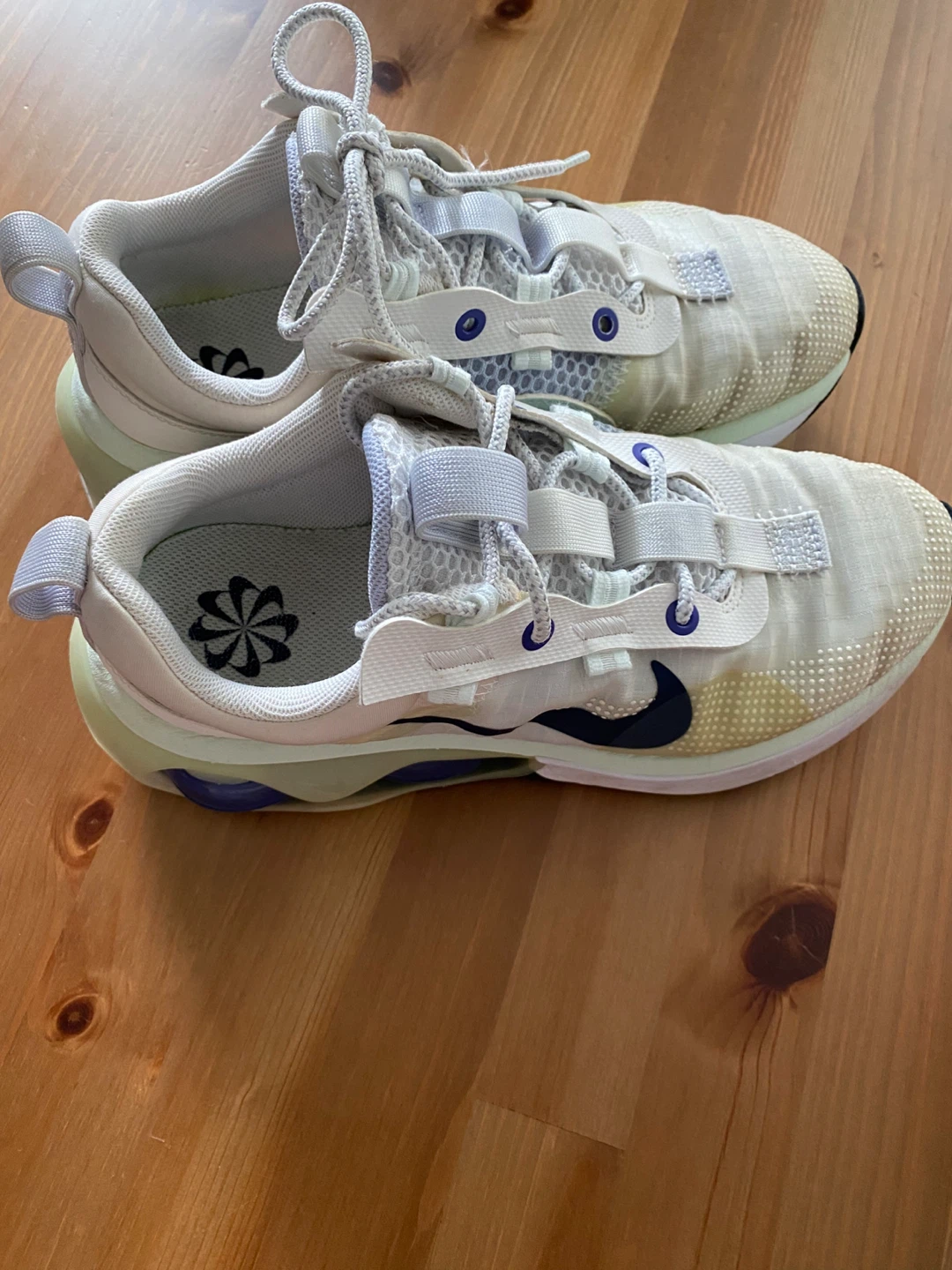 Nike Air Max 2X Women's Shoes - photo 2