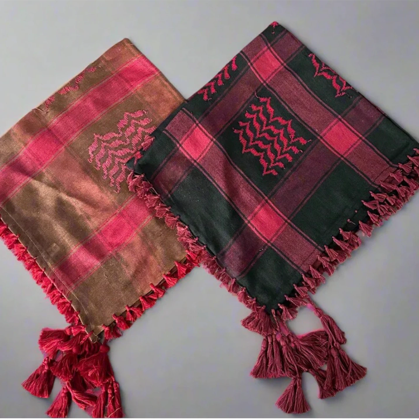 Keffiyeh Scarf with Tassels - Red and Green/Brown