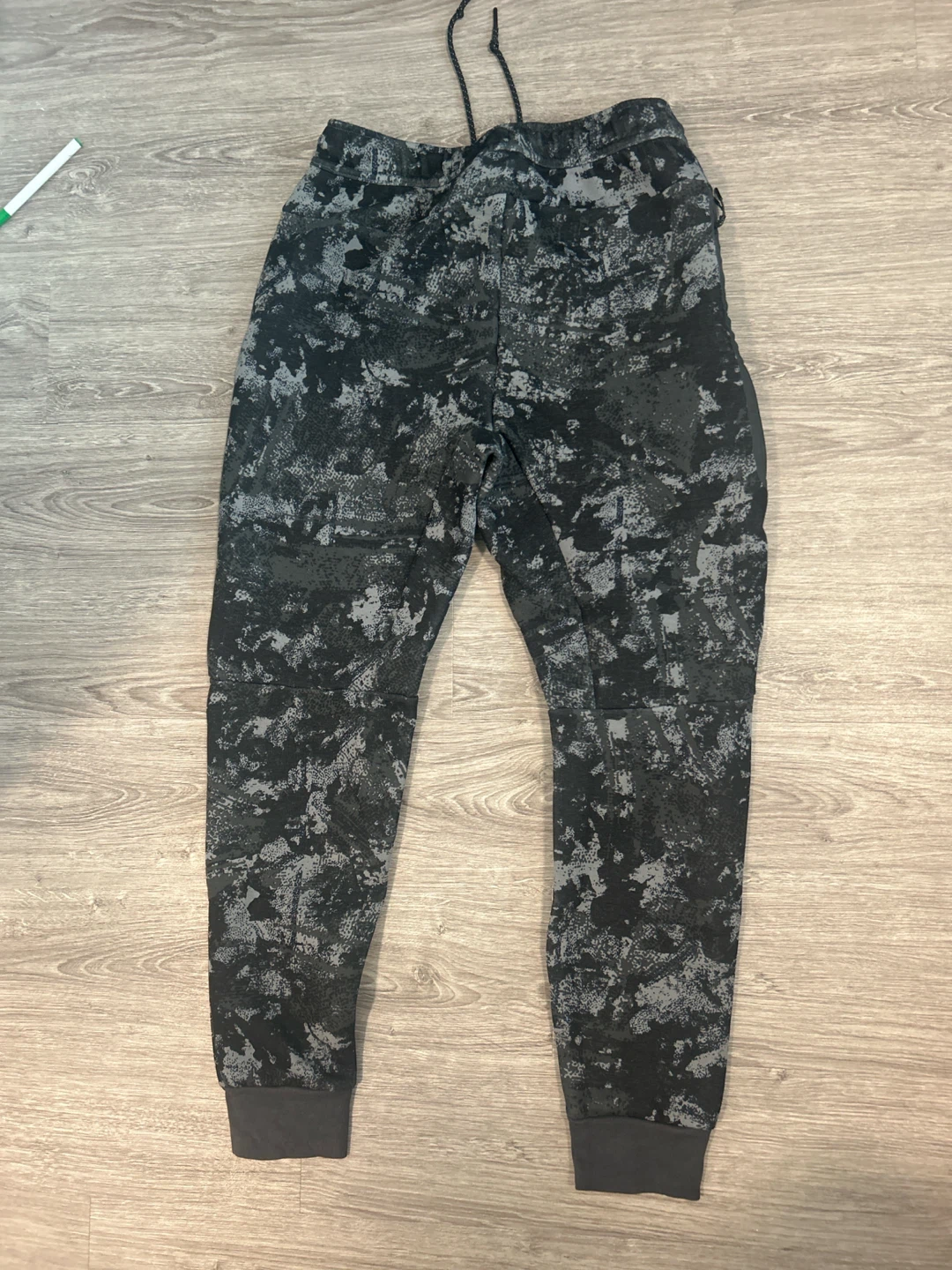 Nike Tech Pants - photo 2