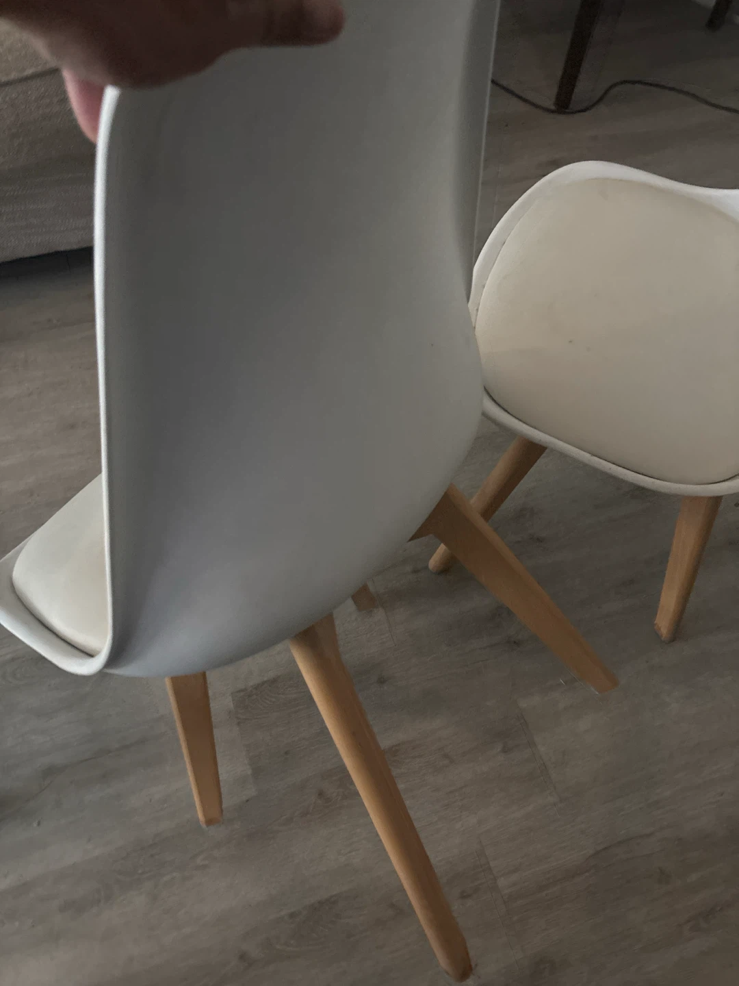 Set of 2 White Dining Chairs with Wood Legs - photo 2