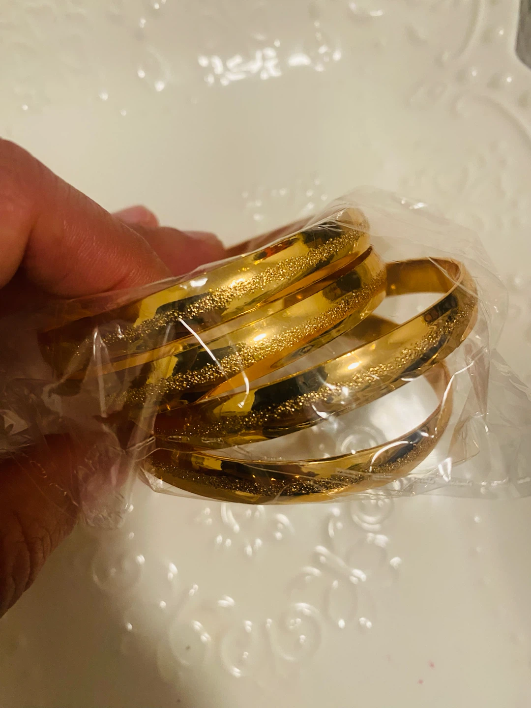 New (unused) Gold Coloured Fashion Bangle Set