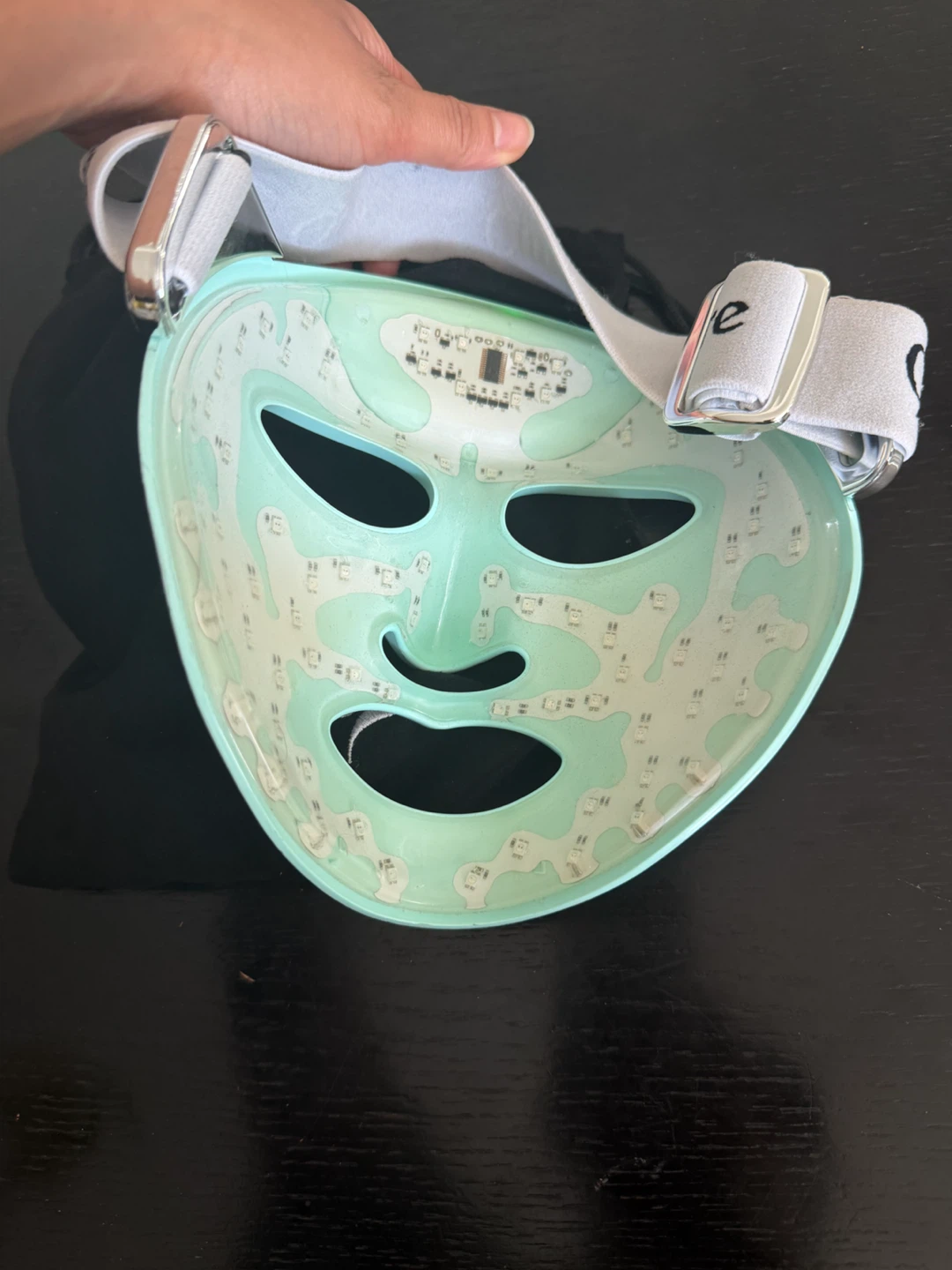 Q-Rejuvalight Pro LED Mask - photo 3