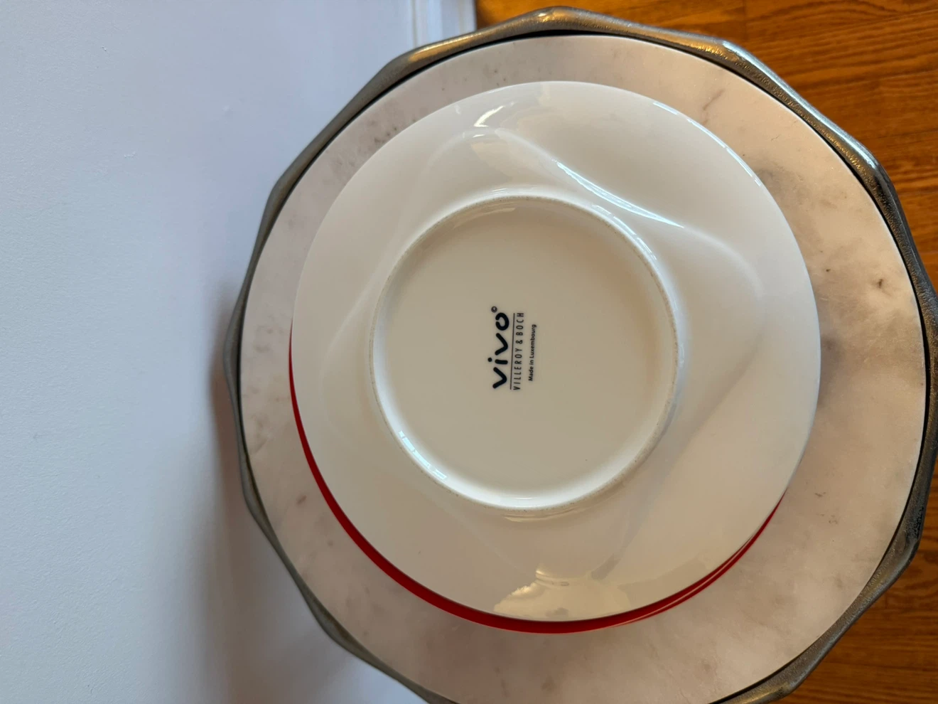 Villeroy & Boch Vivo Set of 5 Red & White Square Plates - photo 3