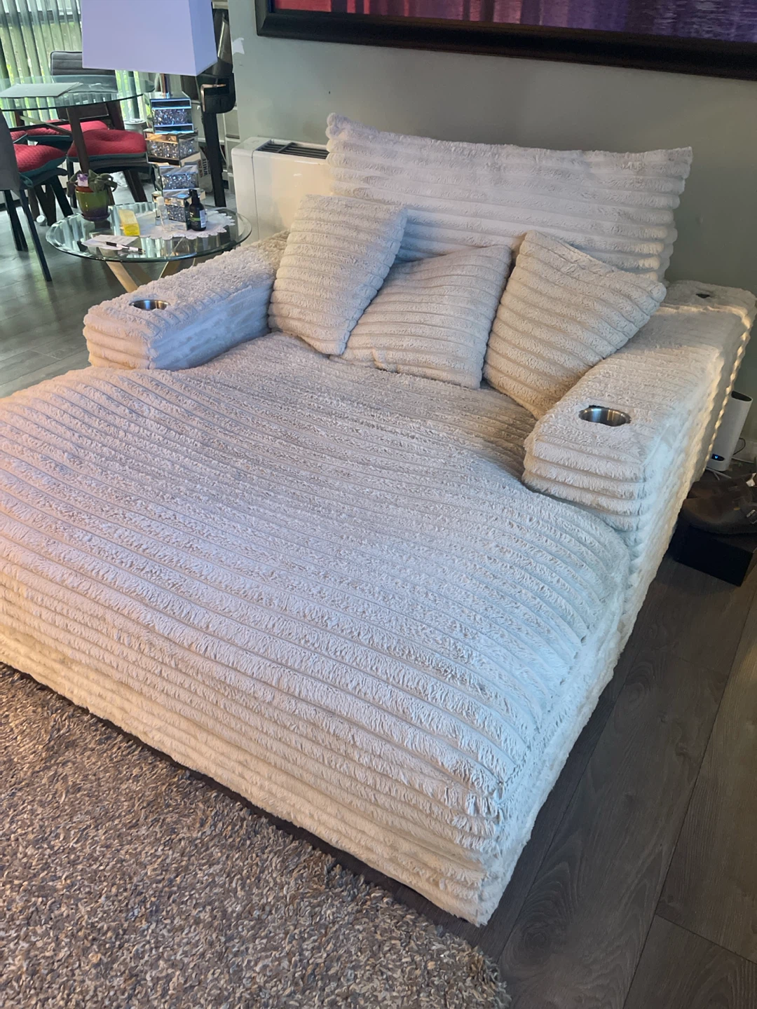 Cream Plush Chaise Lounge Chair with USB Ports and Cup Holders