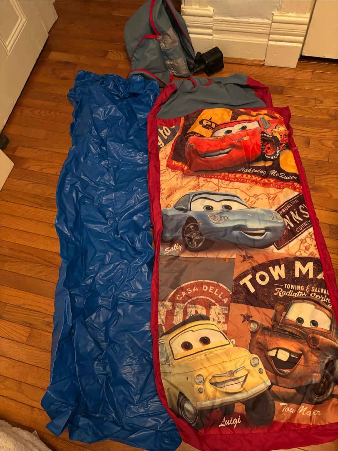 ReadyBed Kids Sleeping Bag & Air Mattress- Disney Cars