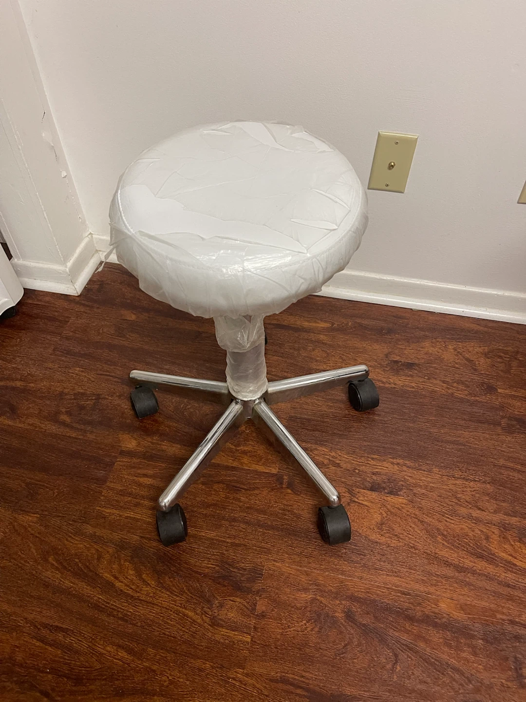 Adjustable Rolling Stool