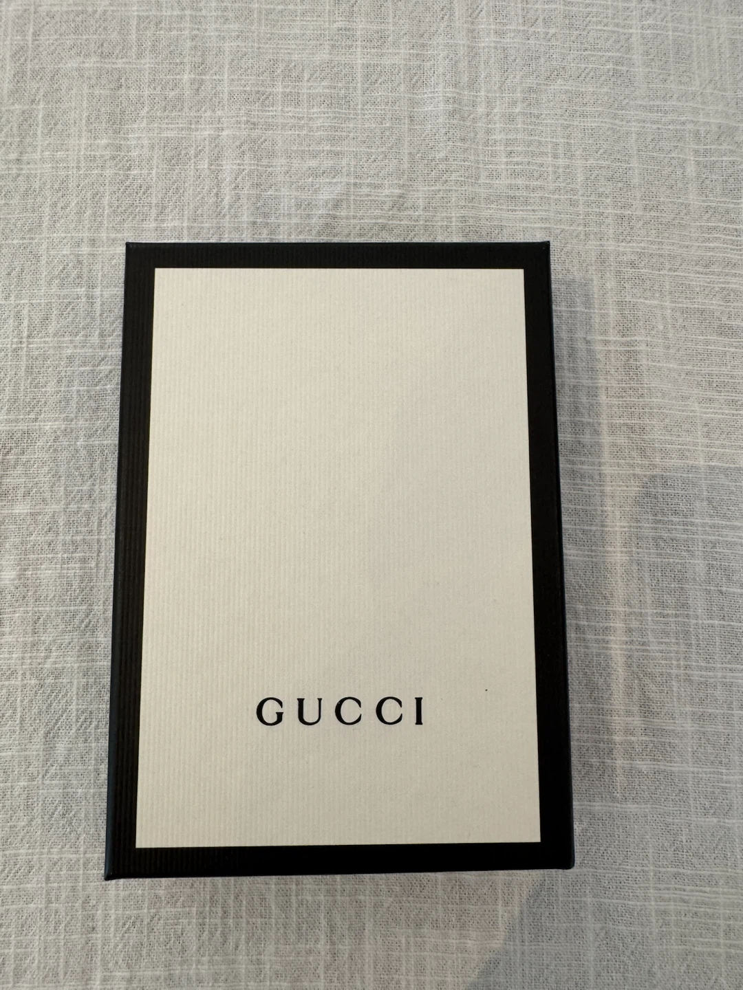 Gucci Logo Leather Zip Around Card Case Wallet - photo 4