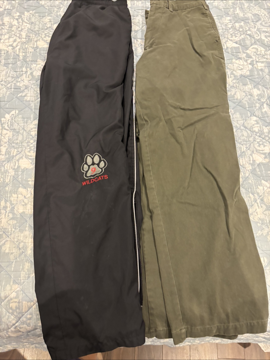 2 pairs of pants - medium - photo 3